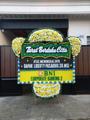 Papan Bunga Duka di Banggai Laut