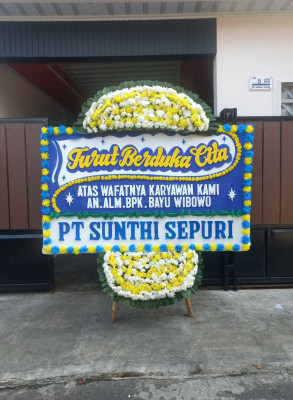 Papan Bunga Duka di Banggai Laut